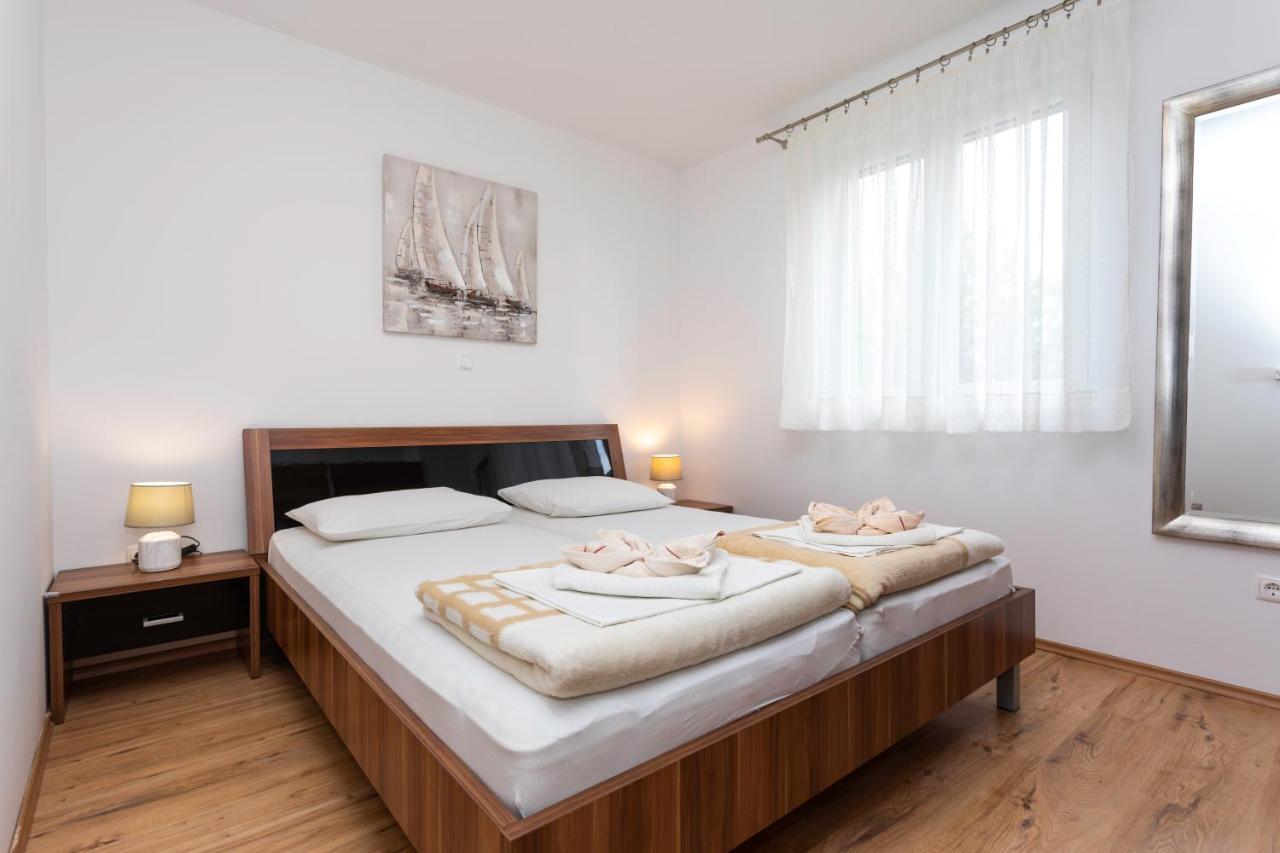 Apartments Mia Башка Экстерьер фото